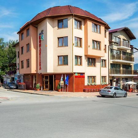 Hotel Romantika Velingrad Buitenkant foto