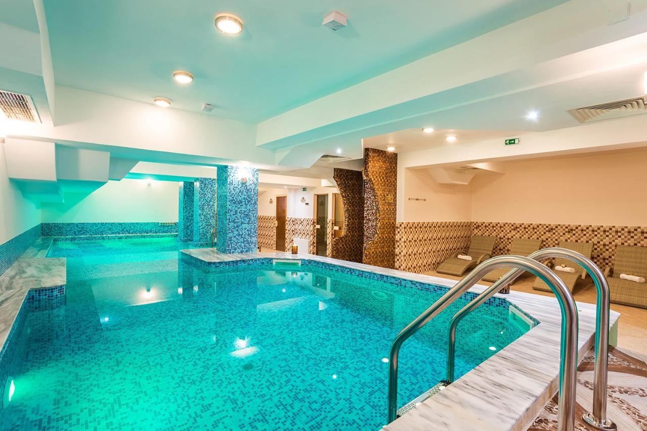 Hotel Romantika Velingrad Buitenkant foto