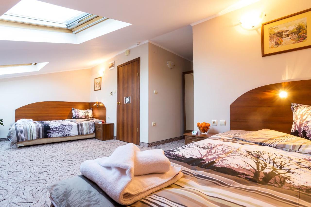 Hotel Romantika Velingrad Buitenkant foto